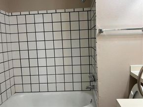 Undisclosed Address #5244270, Aurora CO 80012