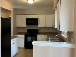 Undisclosed Address #5244270, Aurora CO 80012