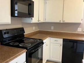 Undisclosed Address #5244270, Aurora CO 80012