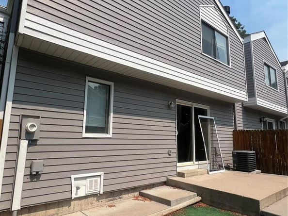 Undisclosed Address #5244270, Aurora CO 80012