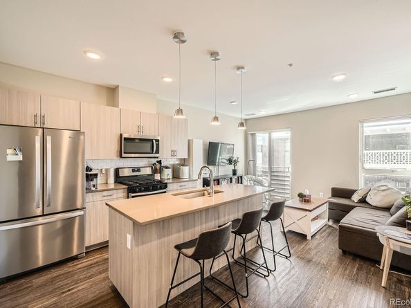 2374 S University Boulevard 204, Denver CO 80210