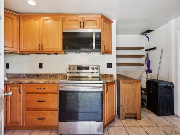 110 S Hoyt Street, Lakewood CO 80226
