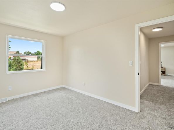 5599 W Maplewood Place, Littleton CO 80123