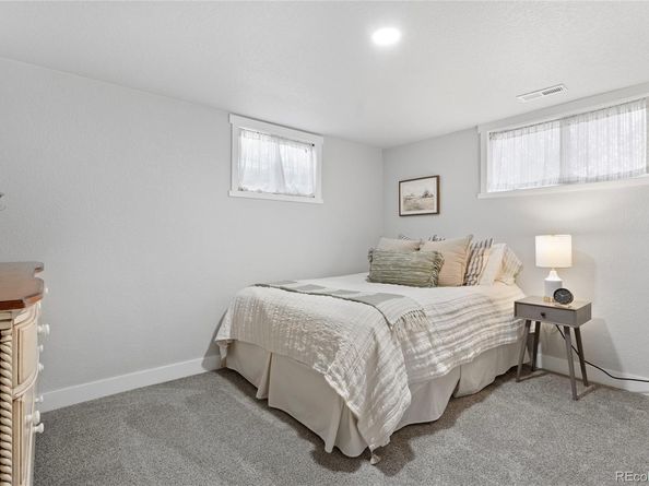 7074 S Lakeview Street, Littleton CO 80120