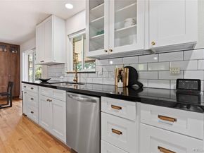 7074 S Lakeview Street, Littleton CO 80120