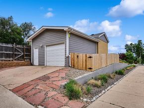 3560 N Steele Street, Denver CO 80205
