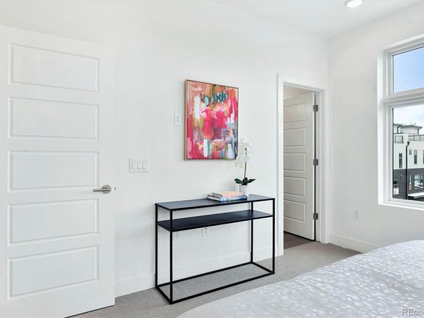 6971 E Lowry Boulevard, Denver CO 80230