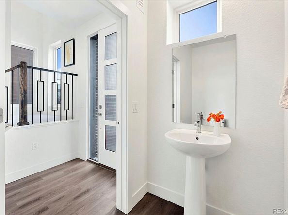 6971 E Lowry Boulevard, Denver CO 80230