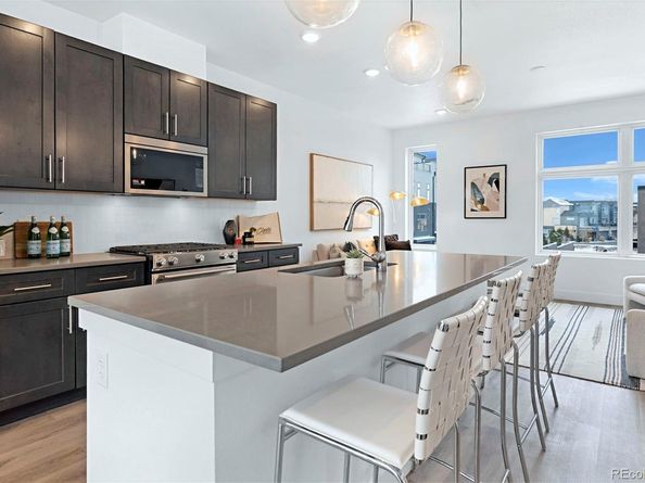 6971 E Lowry Boulevard, Denver CO 80230