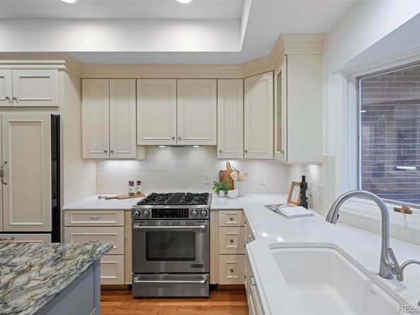 2552 E Alameda Avenue 32, Denver CO 80209