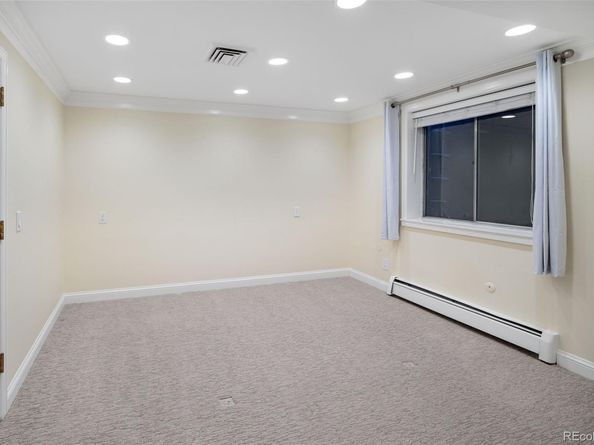2552 E Alameda Avenue 32, Denver CO 80209