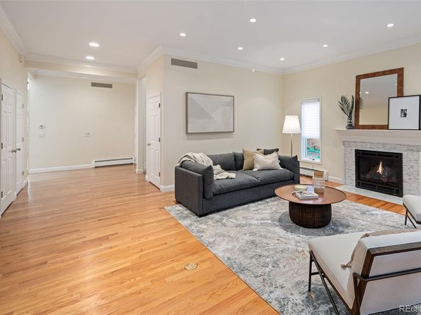 2552 E Alameda Avenue 32, Denver CO 80209