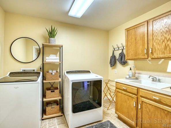 756 Brookside Drive, Longmont CO 80504