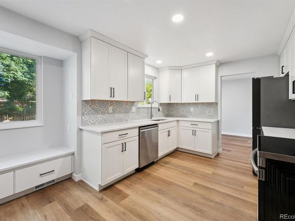 7406 S Washington Street, Centennial CO 80122