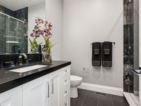 Undisclosed Address #2087025, Littleton CO 80128