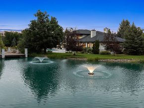 Undisclosed Address #2087025, Littleton CO 80128