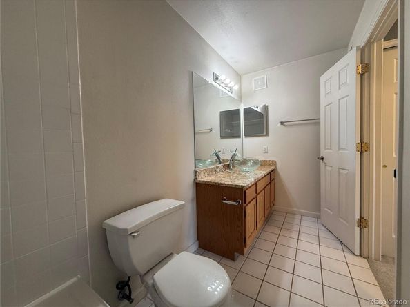 12304 W Cross Drive 304, Littleton CO 80127