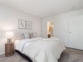 860 W Moorhead Circle 2H, Boulder CO 80305