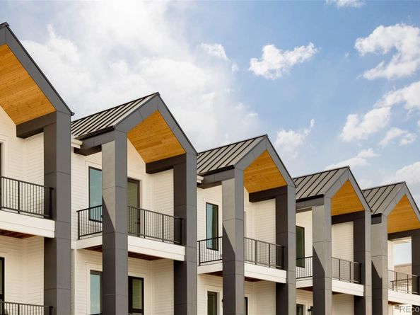 8260 E 36th Avenue 31, Denver CO 80238