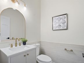 23464 E Heritage Parkway, Aurora CO 80016