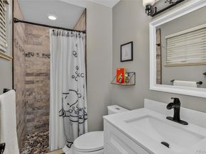 135 Everett Street, Lakewood CO 80226