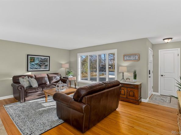 135 Everett Street, Lakewood CO 80226