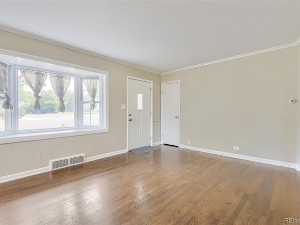 1704 W Crestline Avenue, Littleton CO 80120