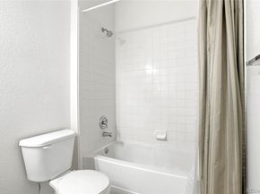 Undisclosed Address #4351371, Aurora CO 80011