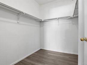 Undisclosed Address #4351371, Aurora CO 80011