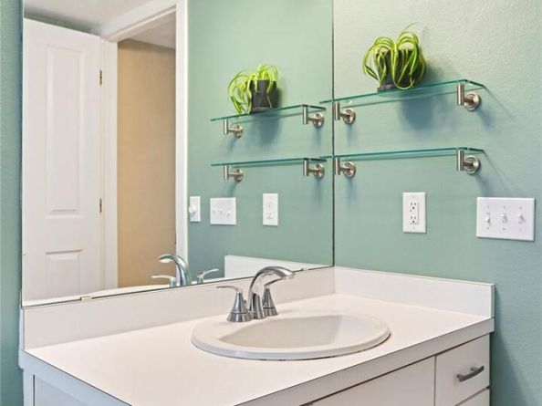 790 N Clarkson Street 204, Denver CO 80218