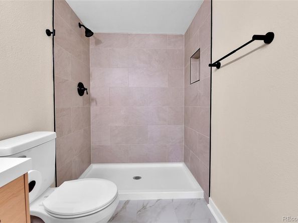 906 S Walden Street 104, Aurora CO 80017