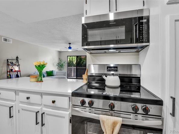 906 S Walden Street 104, Aurora CO 80017