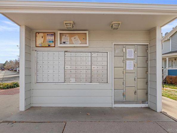 1301 S Cathay Court 202, Aurora CO 80017