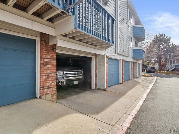 1301 S Cathay Court 202, Aurora CO 80017