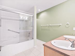 1308 S Clermont Street, Denver CO 80222