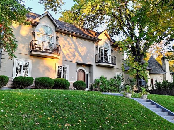 1160 Monaco Parkway, Denver CO 80220