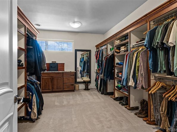 1160 Monaco Parkway, Denver CO 80220