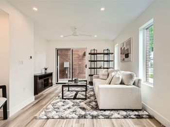 115 W 2nd Avenue