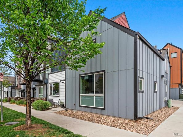 1052 Depew Street, Lakewood CO 80214