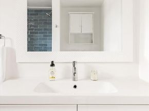 2250 N Monaco Parkway, Denver CO 80207