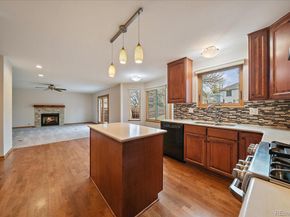 2428 Maplewood Circle W, Longmont CO 80503