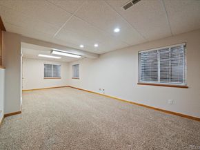 2428 Maplewood Circle W, Longmont CO 80503