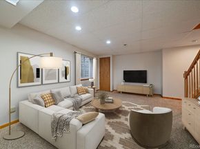 2428 Maplewood Circle W, Longmont CO 80503