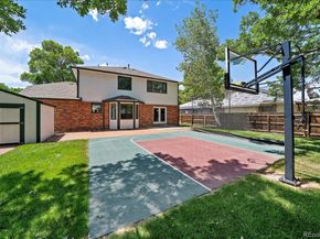 2428 Maplewood Circle W, Longmont CO 80503