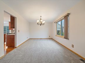 2428 Maplewood Circle W, Longmont CO 80503
