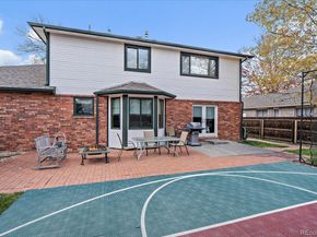 2428 Maplewood Circle W, Longmont CO 80503