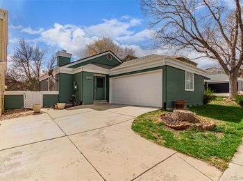 2675 S Deframe Circle