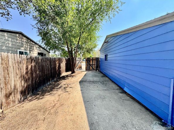 7491 Niagara Street, Commerce City CO 80022