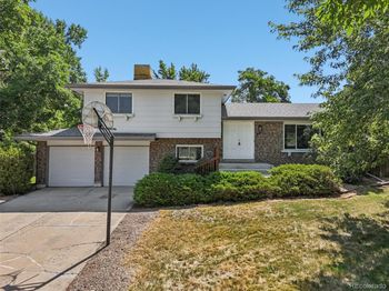 7862 W 84th Court