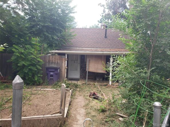 2264 S Lincoln Street, Denver CO 80210
